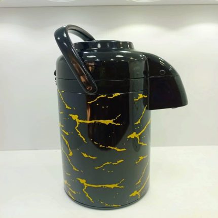 Thermos à pompe isotherme noir et or effet marbré avec poignée
