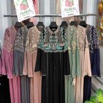 Abaya Plissée Brodée Dentelle – Image 4