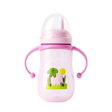 Tasse d'apprentissage pour bébé avec deux poignées latérales, un bec verseur protégé par un capuchon transparent, et un motif de petit éléphant imprimé sur le devant.