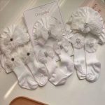 Ensemble Bonnet Turban et Chaussettes ou Chaussons Bébé – Image 8
