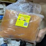 Savon Hammam 5 kg aux extraits naturels, disponible en plusieurs couleurs et senteurs.
