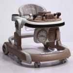 Trotteur bébé Baby Walker beige avec plateau d’activités et roulettes