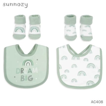 ensemble-2-bavoirs-2-paires-chaussettes-bebe