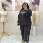 Ensemble femme 2 pièces avec veste zippée à capuche et pantalon assorti