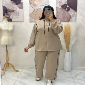 Ensemble femme 2 pièces zippé avec capuche et pantalon assorti